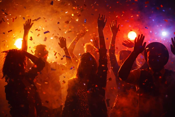 Party mit DJ auf einem Geburtstag