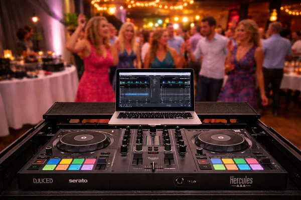 DJ auf einem Business Event