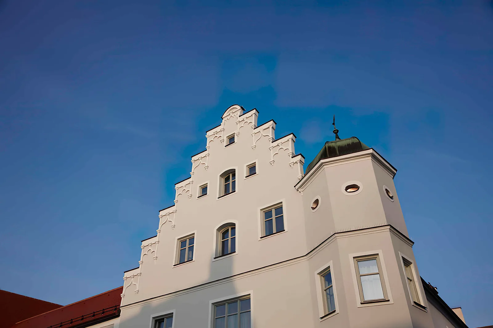 Außenansicht des Boutique Hotels Zur Post in Vohburg