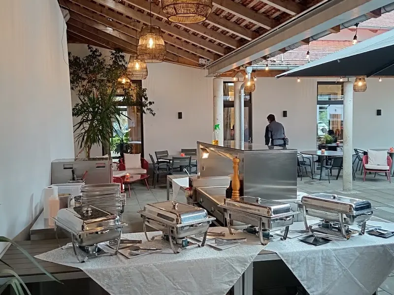 Reiterpark Mergenthau überdachte Terrasse Buffet Hochzeits DJ Rico Cinsano Hochzeits DJ Rico Cinsano