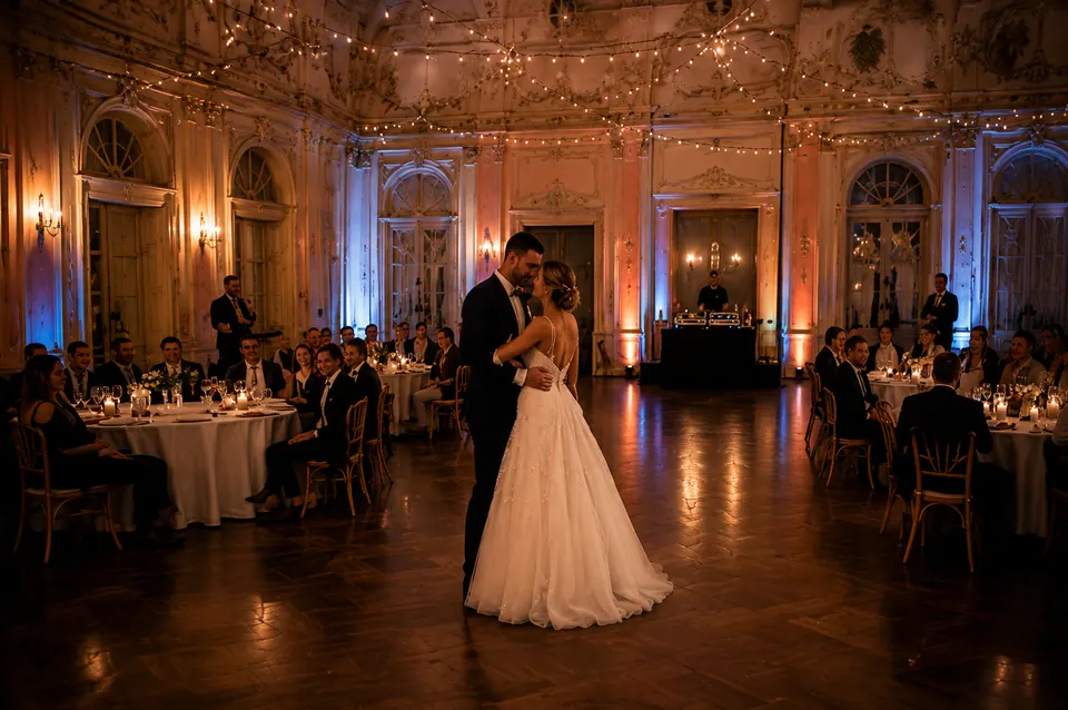 Hochzeitstanz mit DJ-Begleitung
